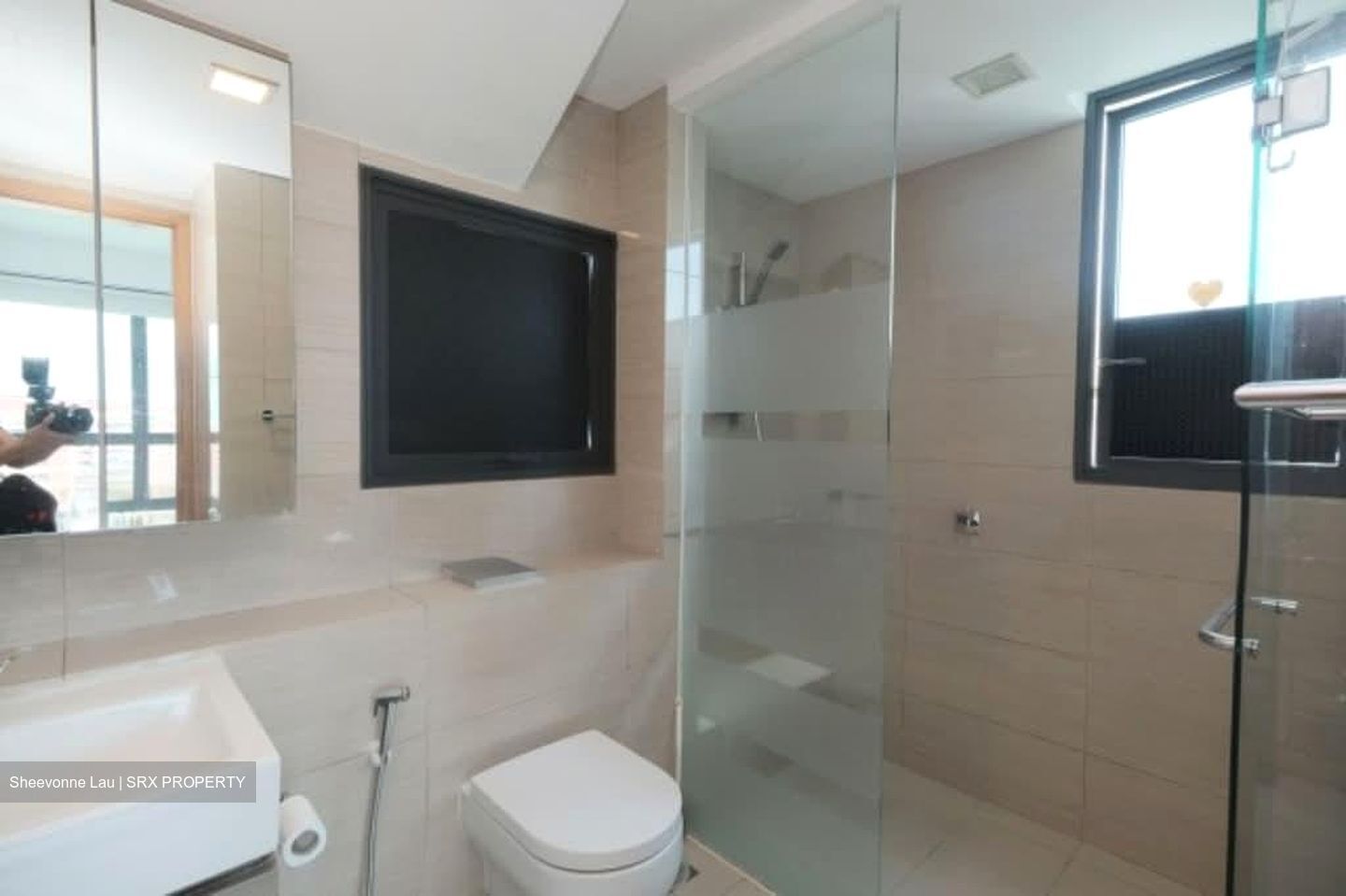 Belysa (D18), Condominium #535856841